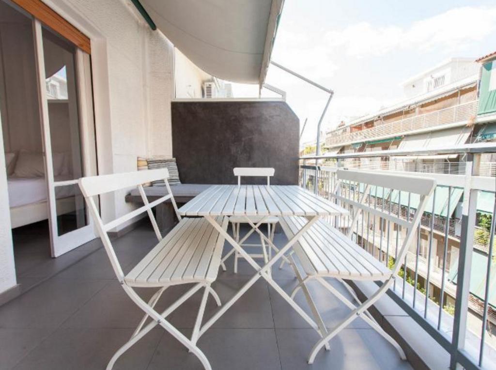 Acropolis Charming Apartment With Large Balcony - Dm17 雅典 外观 照片