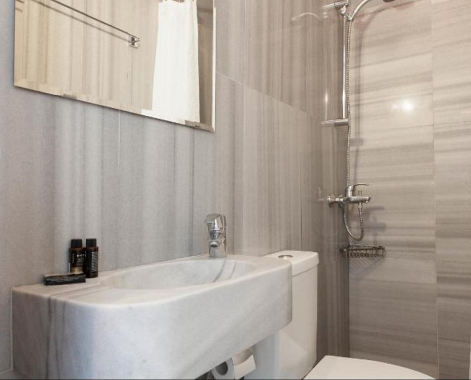 Acropolis Charming Apartment With Large Balcony - Dm17 雅典 外观 照片